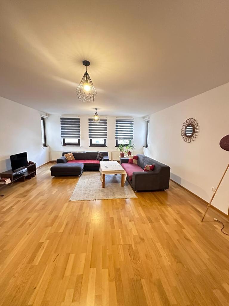 Sarajevo, Cozy In The Center Apartment *